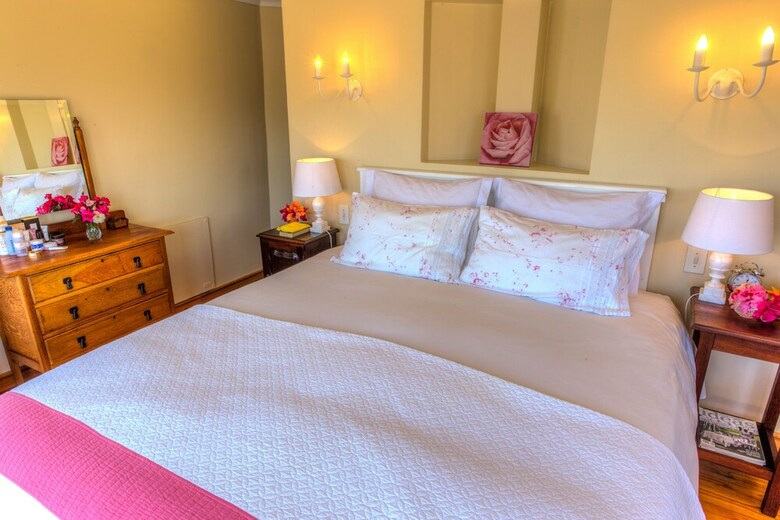 Hostal Tranquility Guest House