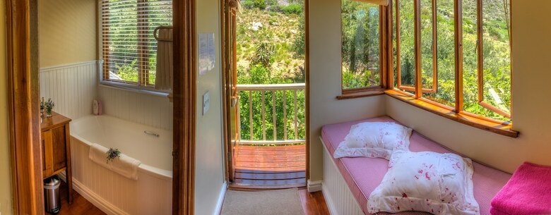Hostal Tranquility Guest House