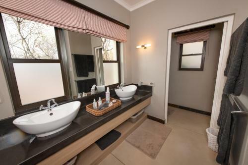 Bed & Breakfast Nyaleti Lodge