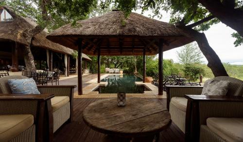 Lodge Khaya Ndlovu Manor House