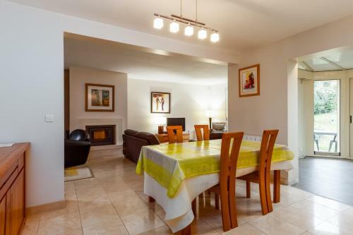 Villa 4 Bedroomed Near Disneyland Paris