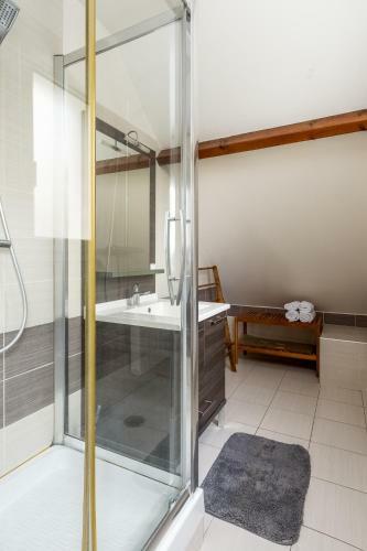 Villa 4 Bedroomed Near Disneyland Paris