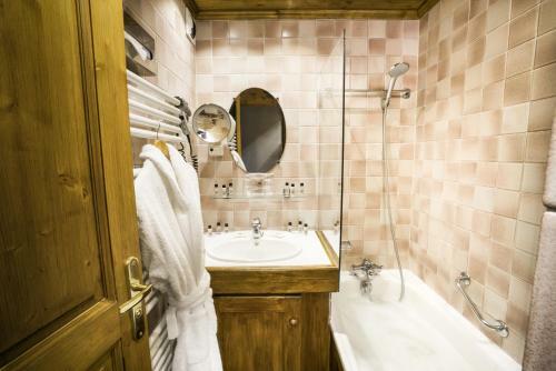 Hotel H�tel Courcheneige
