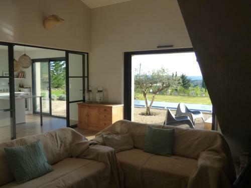 Modern Villa With Private Pool In Cucuron