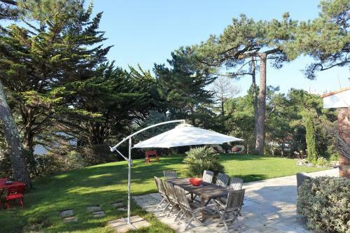 Bed & Breakfast A L'ombre Des Pins