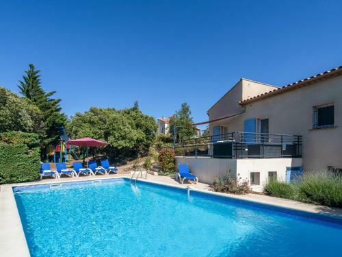 Modern Villa With Private Pool By Lake In Camplong