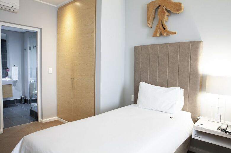 Atlantic Beach Hotel