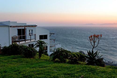 Rocklands Seaside Bed And Breakfast