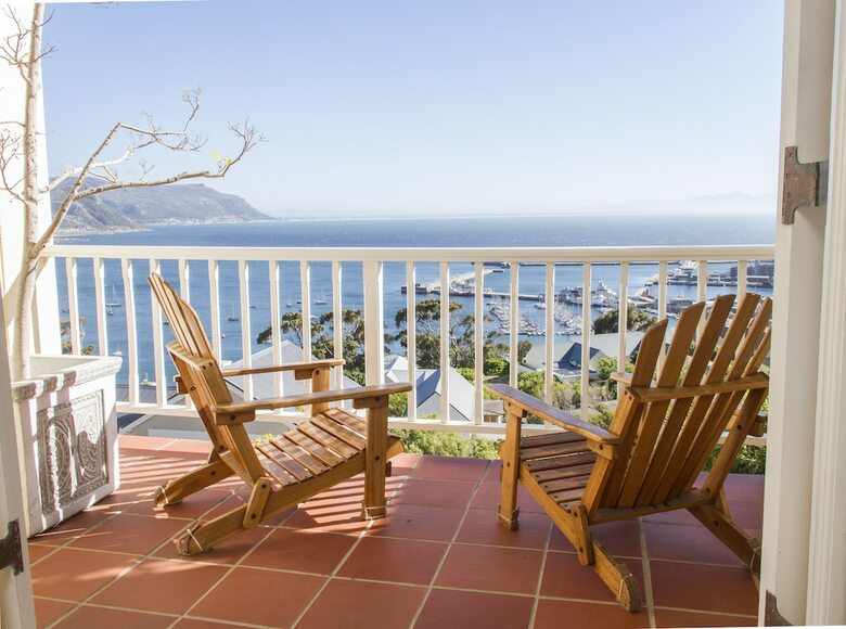 Hostal Albatross Guest House