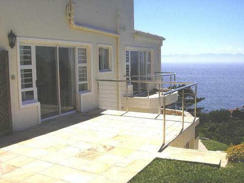 Apartamentos False Bay Lodge