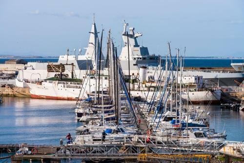 Simon's Town Quayside Hotel