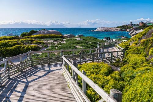 Simon's Town Quayside Hotel
