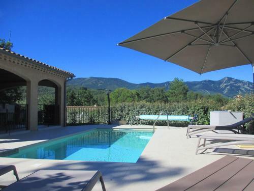 Two-bedroom Holiday Home In Jaujac