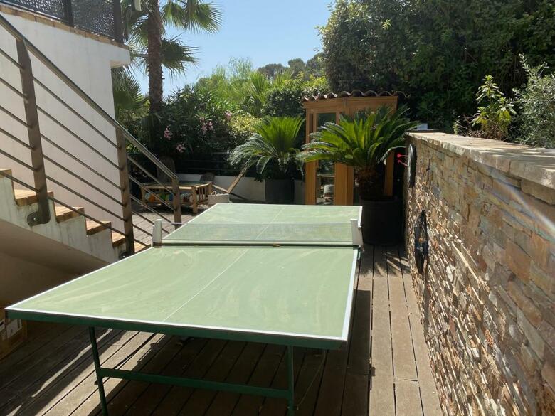 Hostal Villa Saint Jean