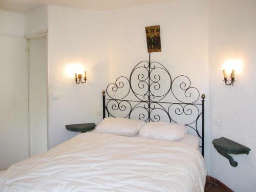 Holiday Home Le Grand Bleu (max100)