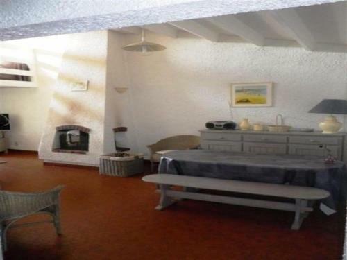 House Jolie Maison De Vacances A La Pironniere