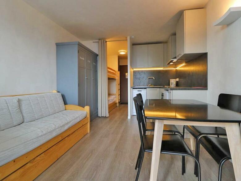 Apartment Bouquetins A 11