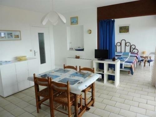 Rental Apartment Avenue Briand Face Pinede