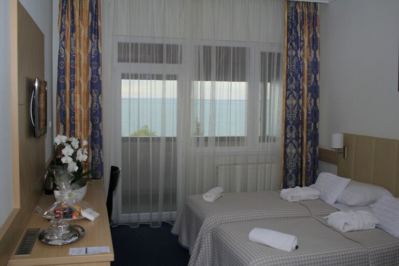 Hotel Marina Port