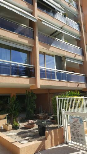 Apartment Avenue Maurice Jeanpierre