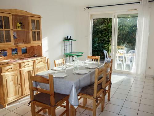 Holiday Home Le Clos St Cyr