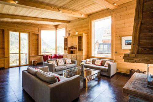 Chalet Base Camp
