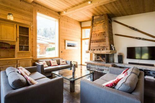 Chalet Base Camp