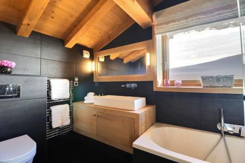 Chalet Oscar