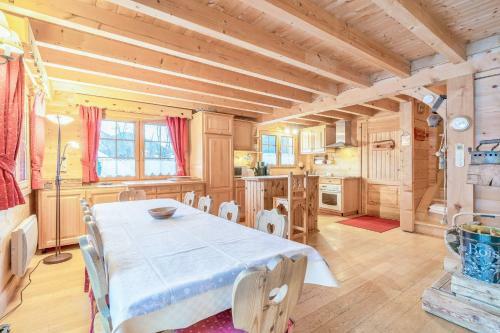Chalet Bellevue Avec Jacuzzi & Sauna