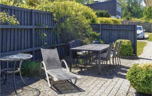 Holiday Home Udsholt Strandvej Gr�sted IV