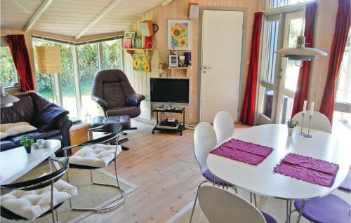 Holiday Home Paradis�blet
