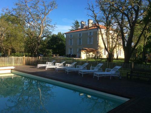 Bed & Breakfast Le Domaine De Lugazaut