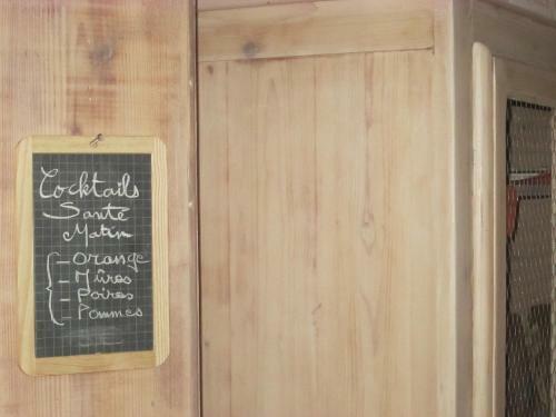Hostal La Tour Aux Tilleuls