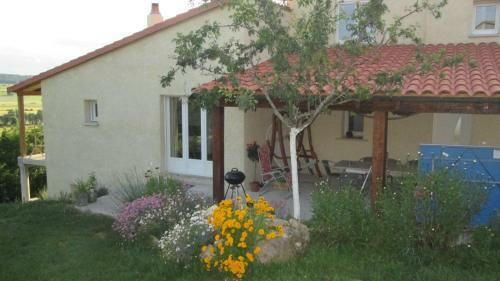 Hostal La Tour Aux Tilleuls