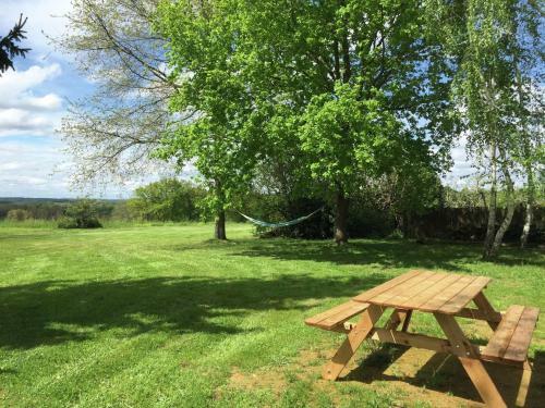 Luxurious Villa In Cazaubon With Swimming Pool