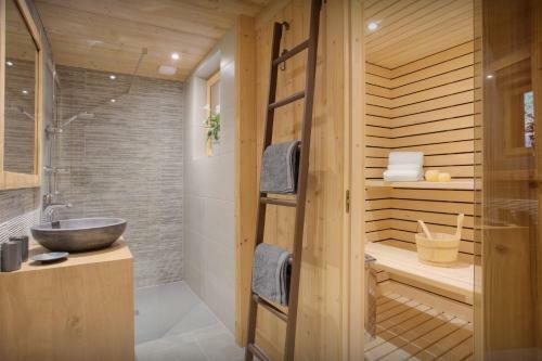 Chalet Tekoa - Ovo Network