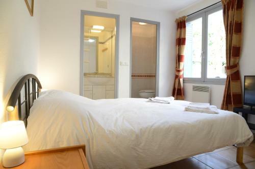 Les Olivier Pub, Brasserie Et B&B