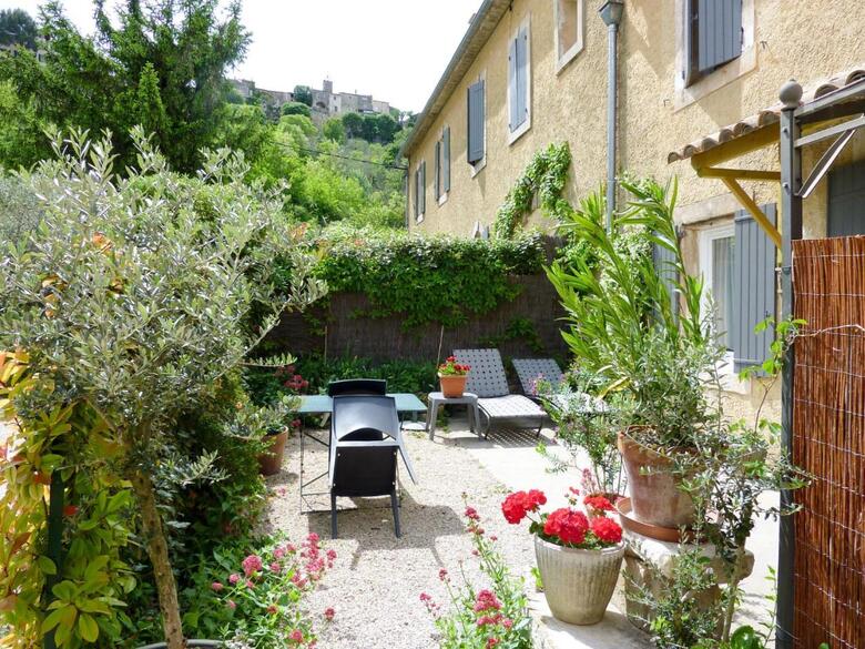 Holiday Home Les Vignes (mbe100)