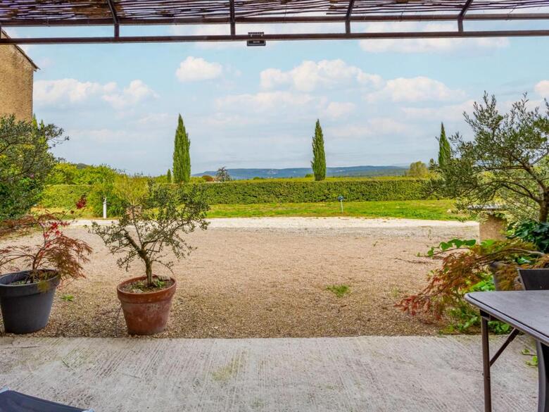 Holiday Home Les Vignes (mbe100)