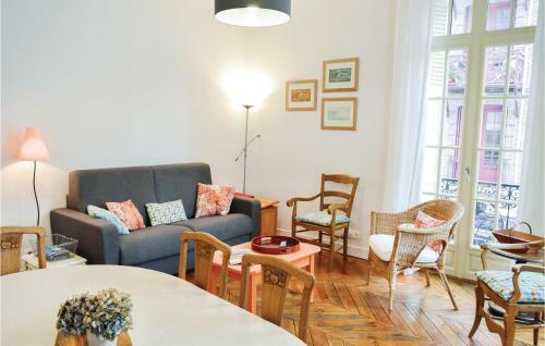 Two-bedroom Apartment In Mers-les-bains