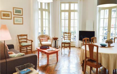 Two-bedroom Apartment In Mers-les-bains