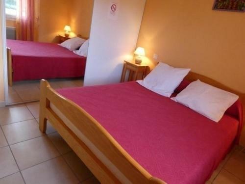 House Lesbarth�tes 2