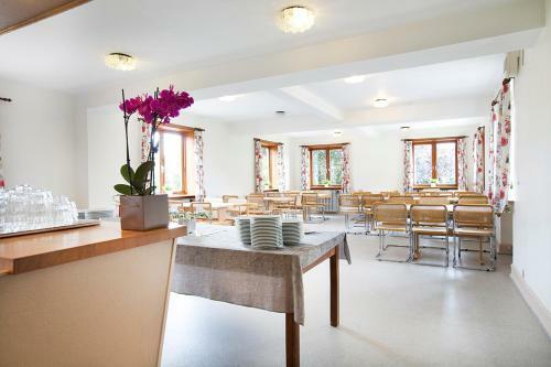 Hotel Pension Elmeh�j