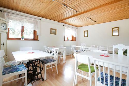Hotel Pension Elmeh�j
