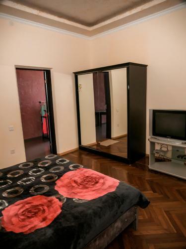 Hostal Irakli Guest House