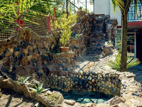 Hostal Irakli Guest House