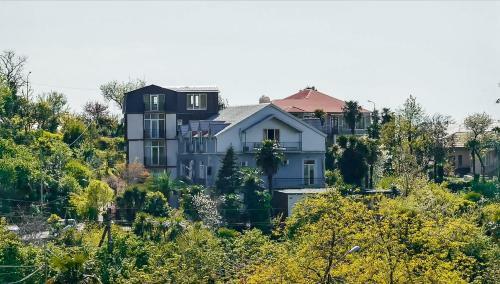 Hostal Irakli Guest House