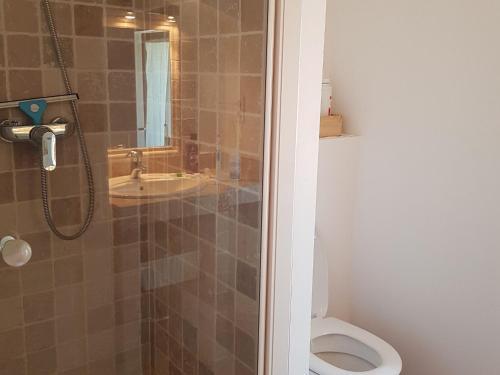 Comfortable Holiday Home In Mormoiron With Private Pool