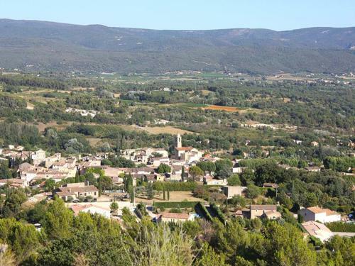 Comfortable Holiday Home In Mormoiron With Private Pool