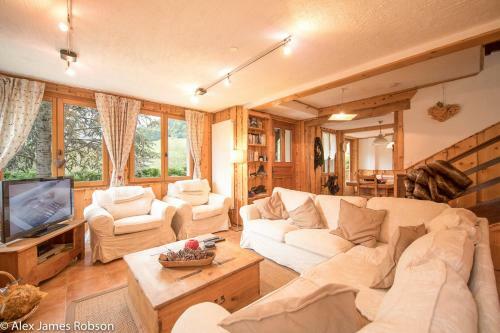 Chalet Charley Mc36